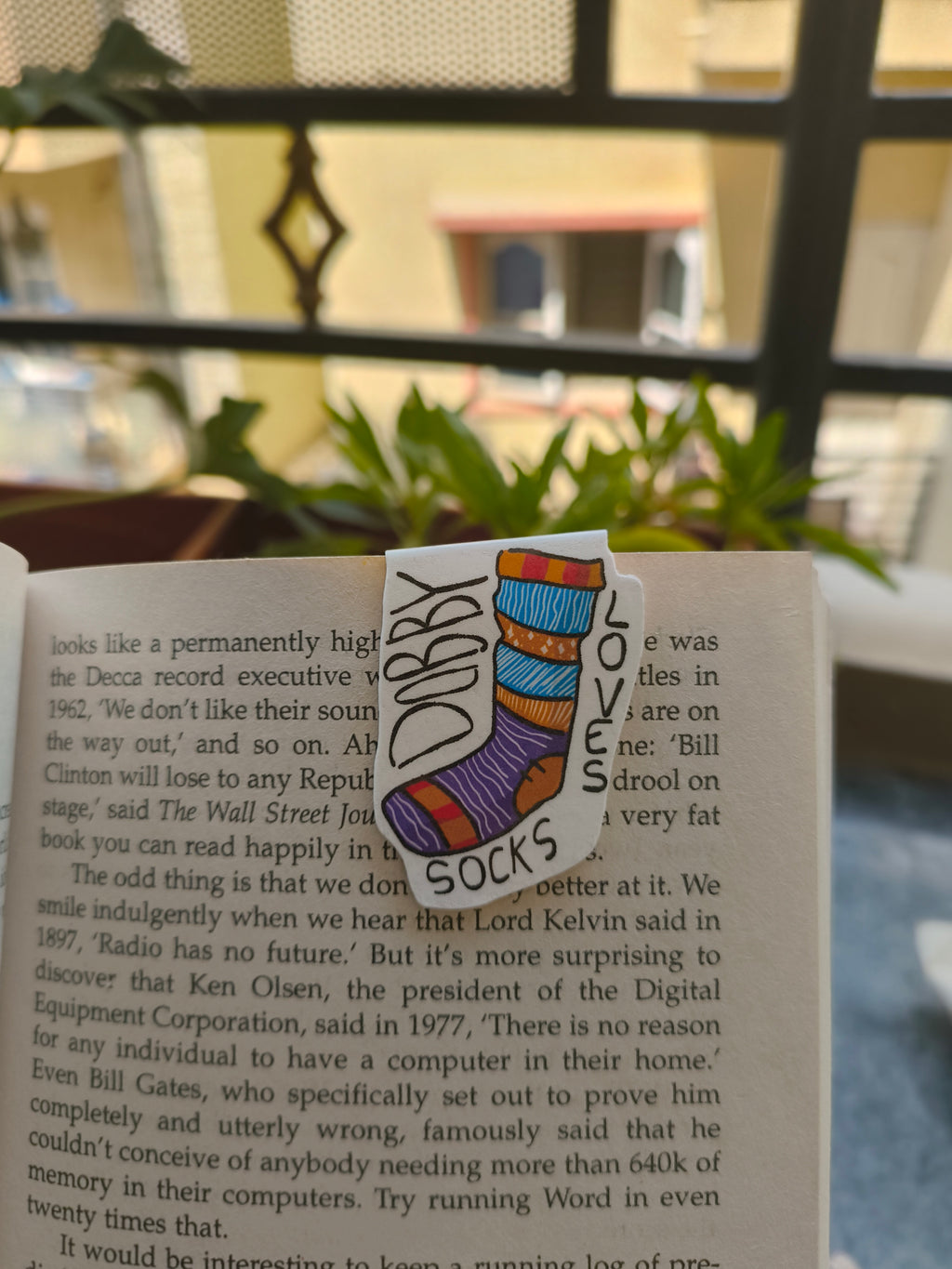 Dobby Loves Socks - Magnetic Bookmark